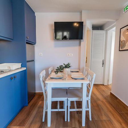 Palm Tree Corfu Apt. Δανίλια Εξωτερικό φωτογραφία