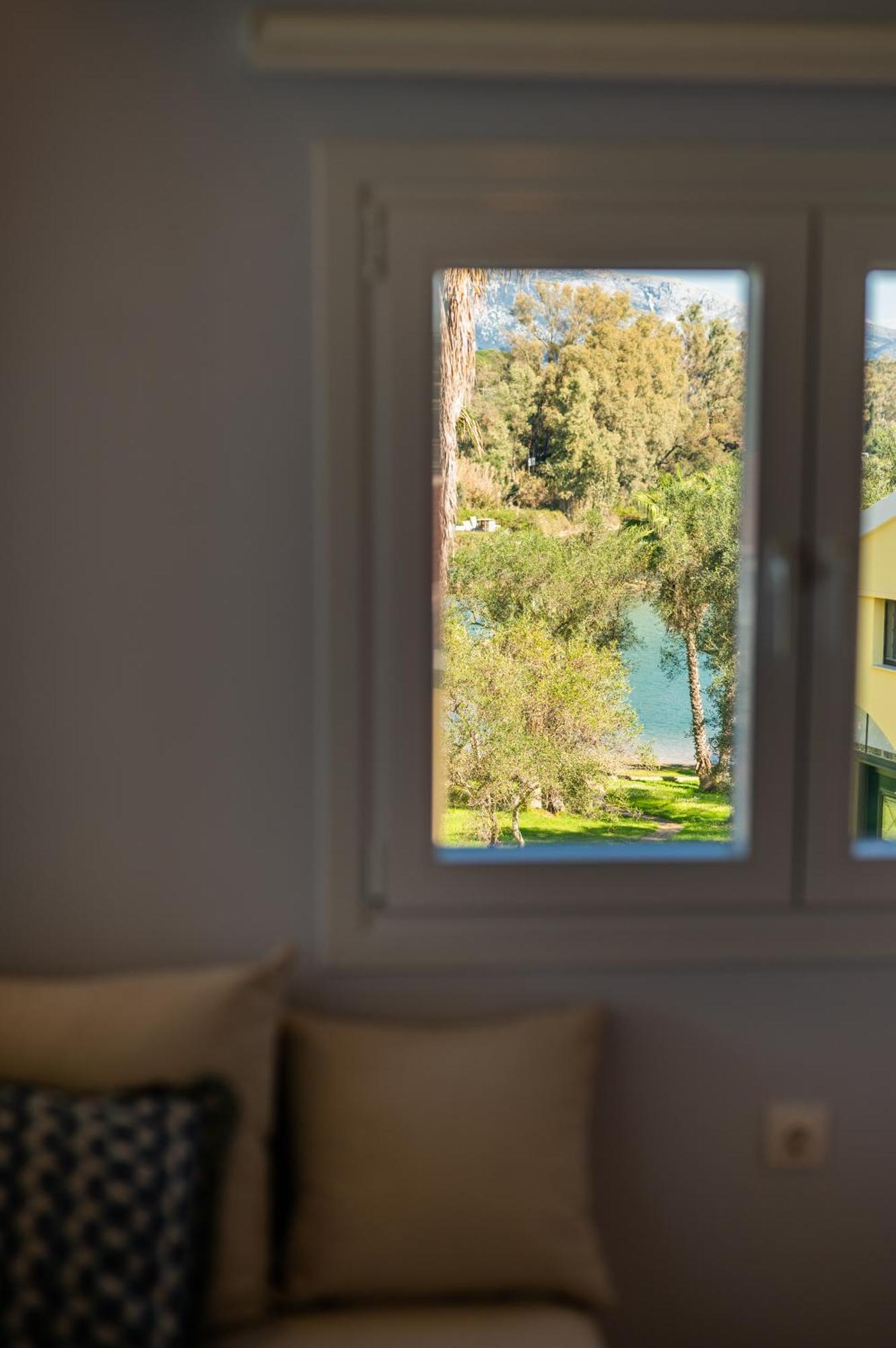 Palm Tree Corfu Apt. Δανίλια Εξωτερικό φωτογραφία