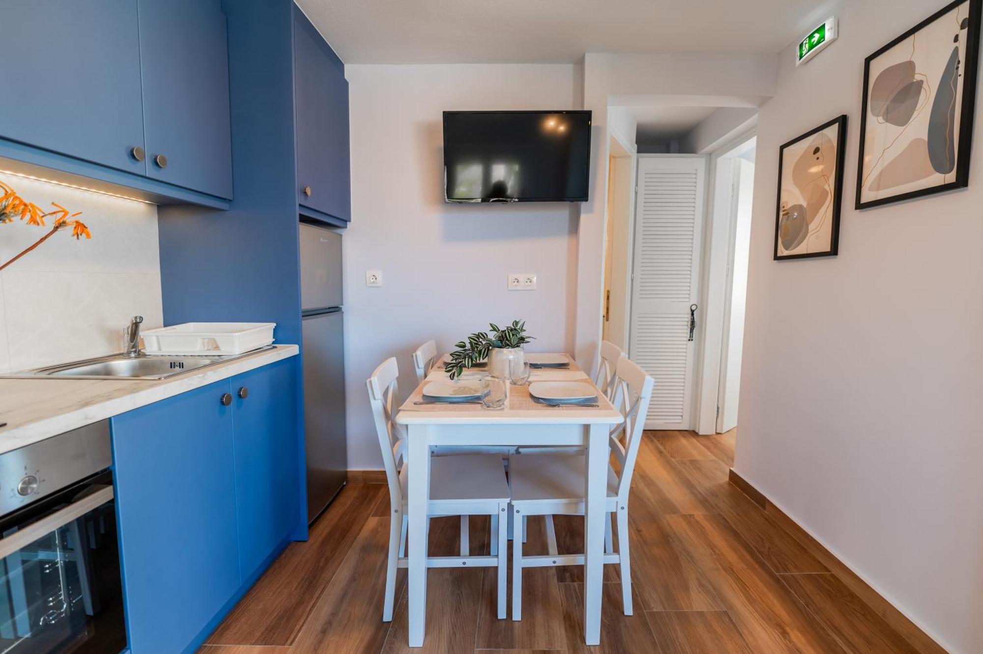 Palm Tree Corfu Apt. Δανίλια Εξωτερικό φωτογραφία