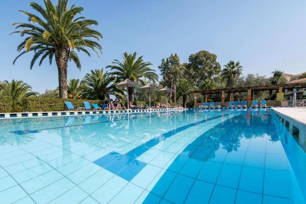 Palm Tree Corfu Apt. Δανίλια Εξωτερικό φωτογραφία