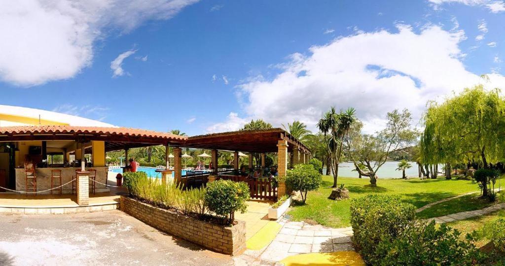 Palm Tree Corfu Apt. Δανίλια Εξωτερικό φωτογραφία