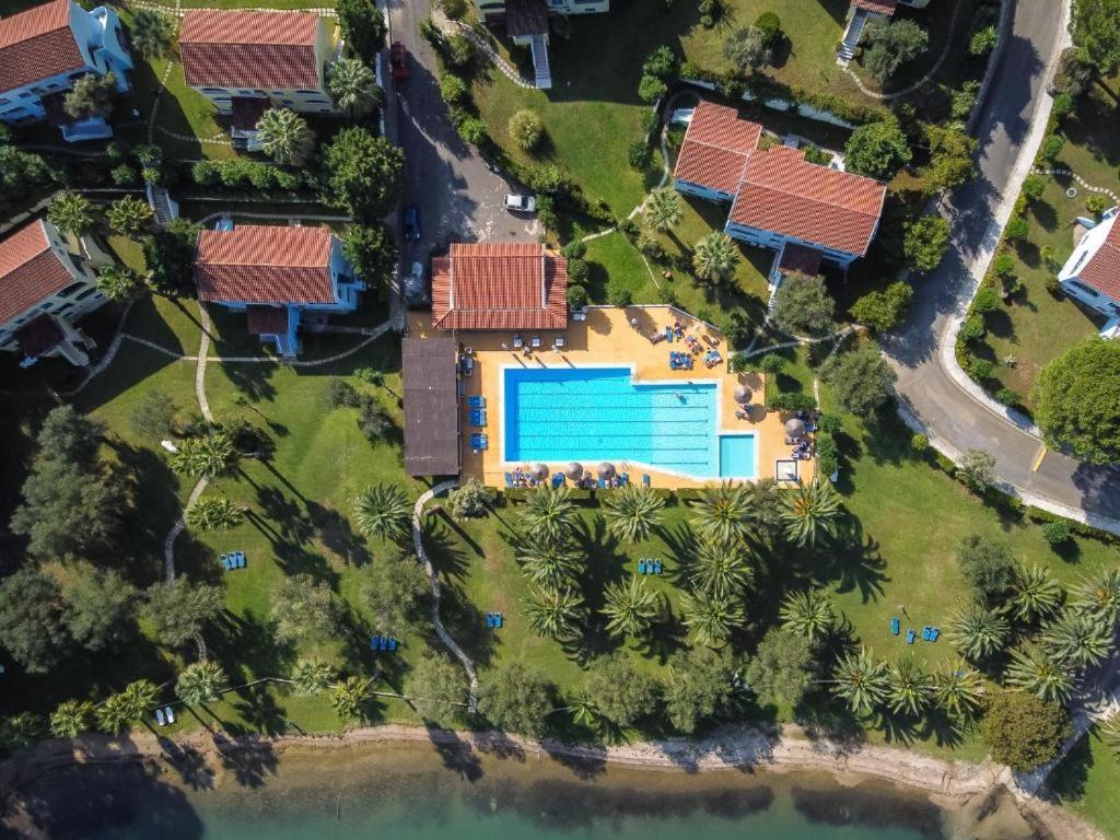 Palm Tree Corfu Apt. Δανίλια Εξωτερικό φωτογραφία